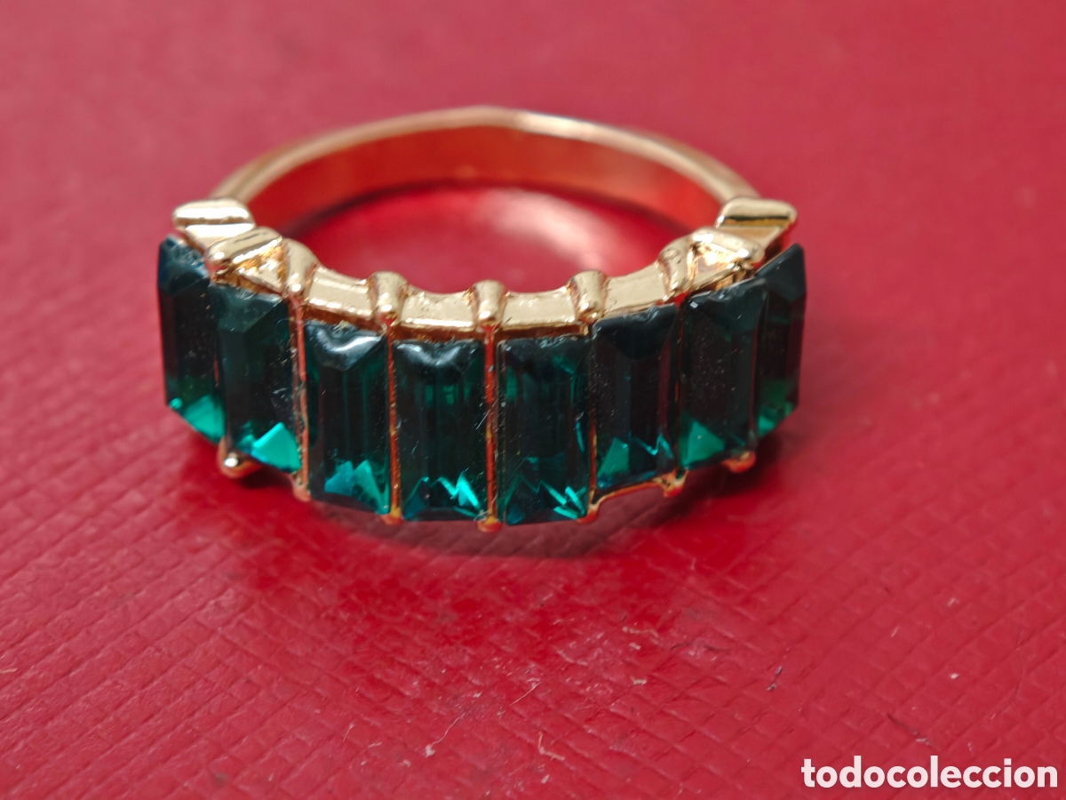 Joyeria: Anillo de acero oro y cristal verde - Foto 3