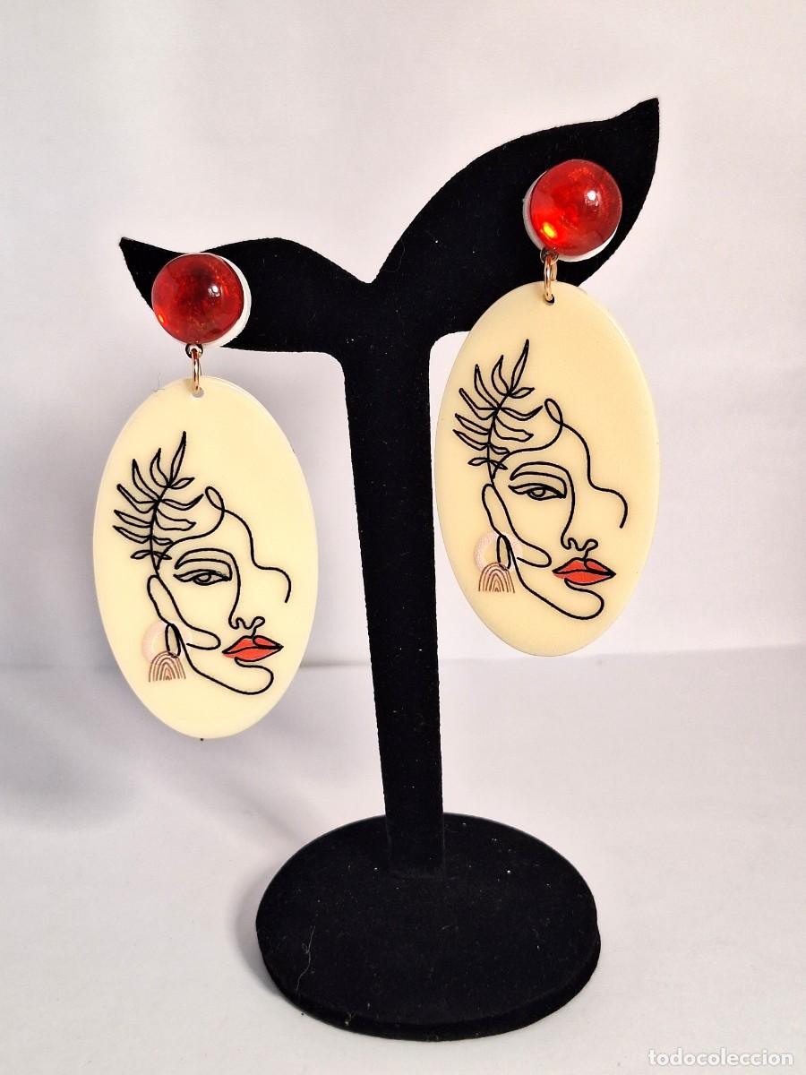 Joyeria: Pendientes de dise&ntilde;o en resina con cierre de plata de ley - Foto 1