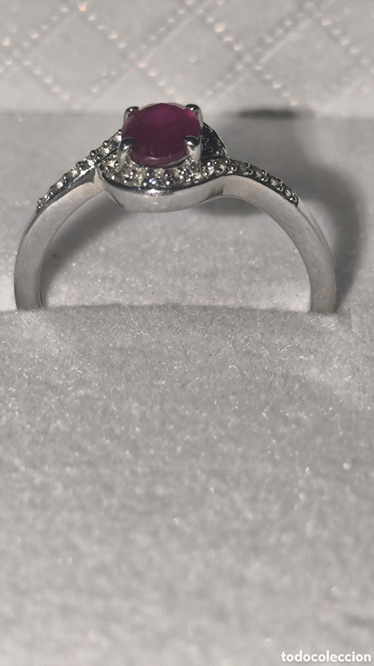 Joyeria: Anillo de Rubi, Topacios blancos y 2diamantes - Foto 4