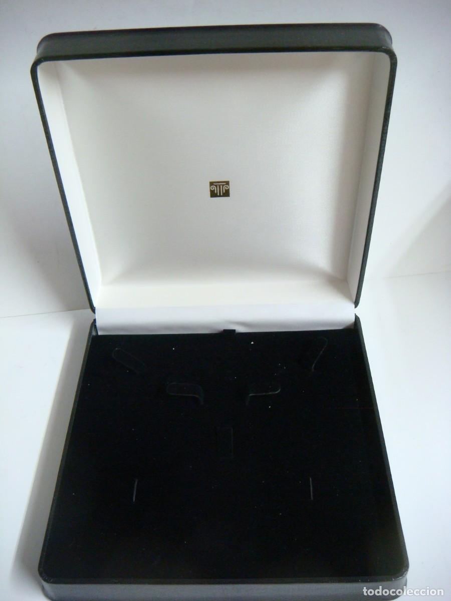 Joyeria: ESTUCHE VACIO PARA COLLAR -(&) - Foto 1
