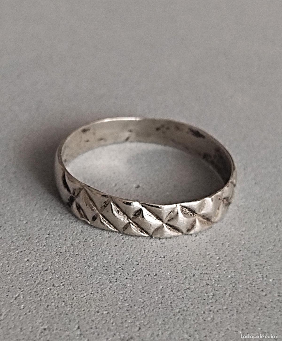 Joyeria: Anillo de plata de ley contrastada. - Foto 5