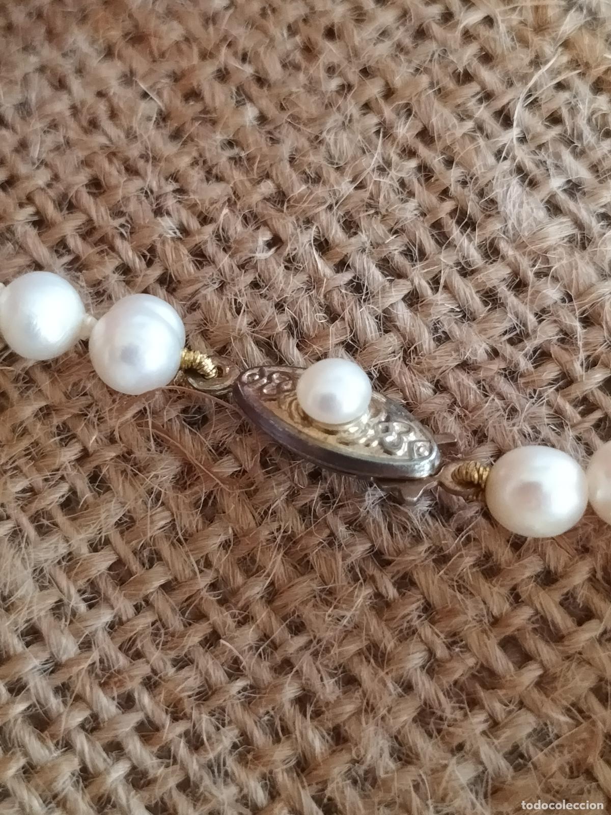 Joyeria: COLLAR DE PERLAS DE R&Iacute;O NATURALES CON CIERRE DE CAJA CON PERLA. - Foto 3