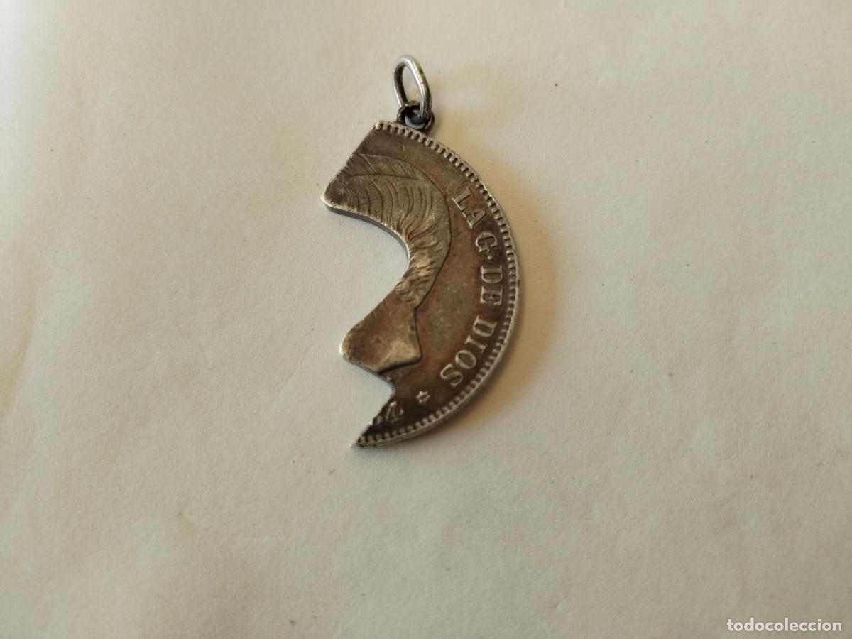 Joyeria: colgante media moneda de plata - Foto 1