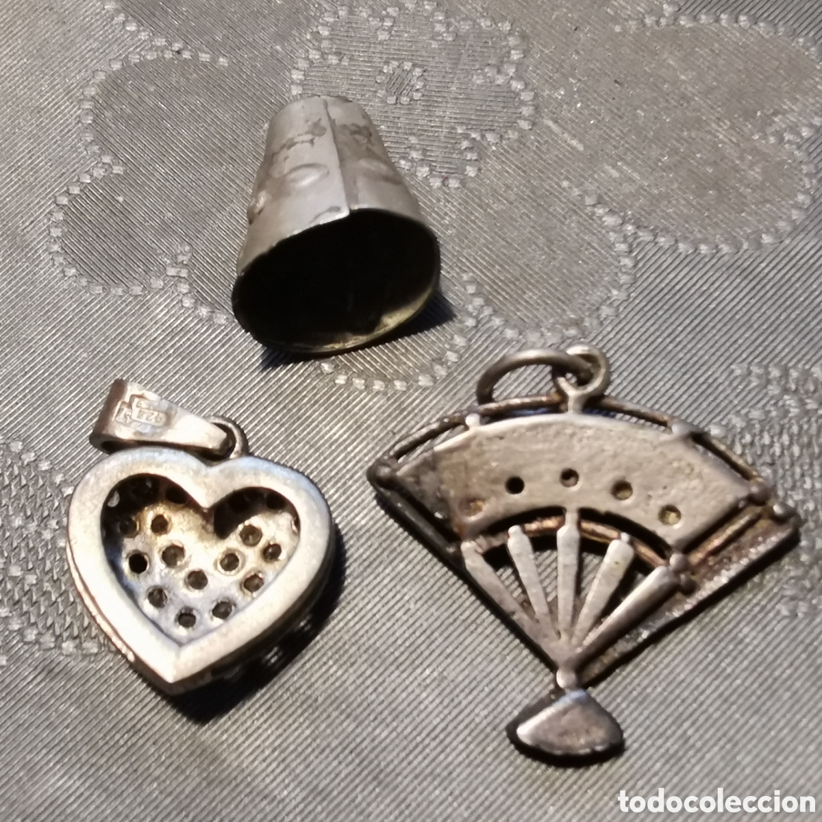 Joyeria: 2 colgantes de plata + mini dedal plata. - Foto 2