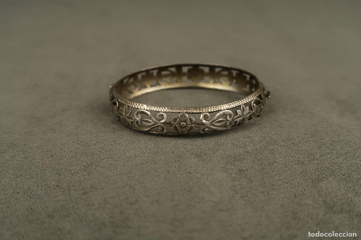 Joyeria: Antiguo Brazalete de Plata - Foto 2