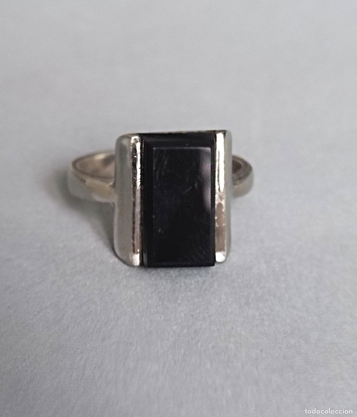 Joyeria: Anillo de plata de ley contrastada. Con &oacute;nix engastado. - Foto 3
