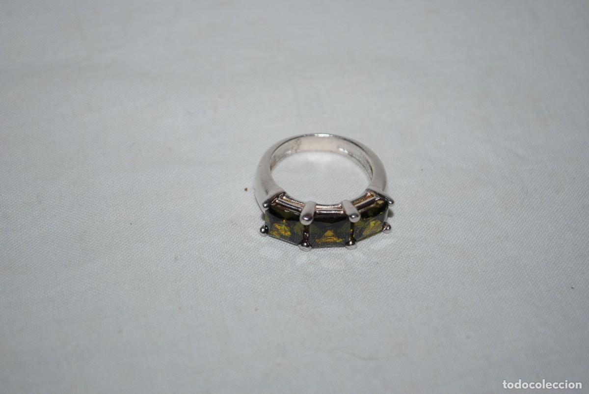 Joyeria: ANILLO DE PLATA CON TOPACIOS VERDES. - Foto 1