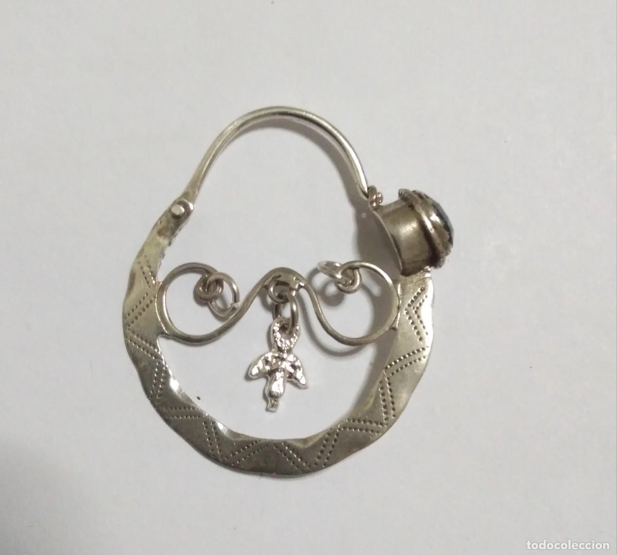 Joyeria: Antiguos pendientes regionales en plata o arracadas - Foto 3
