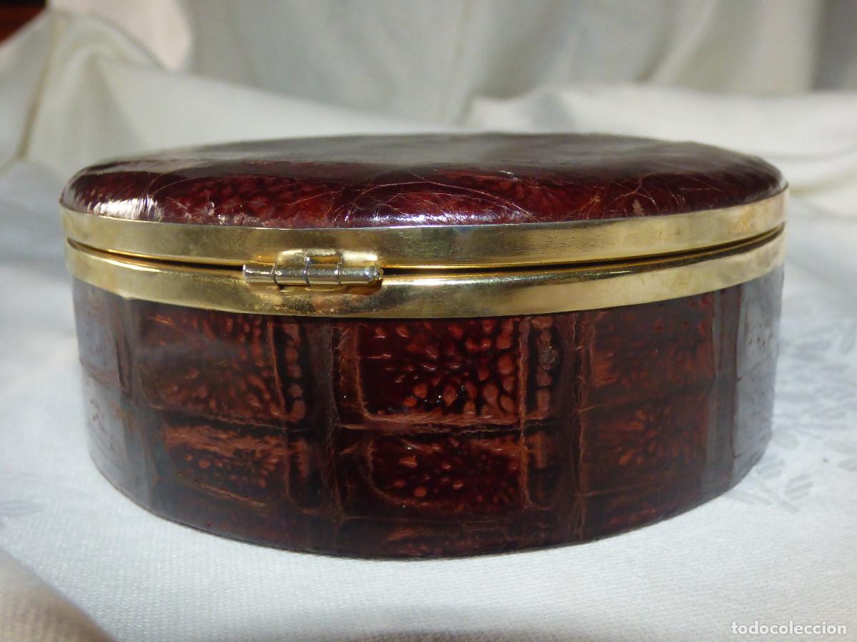 Joyeria: Estuche de joyeria ,antiguo. - Foto 2
