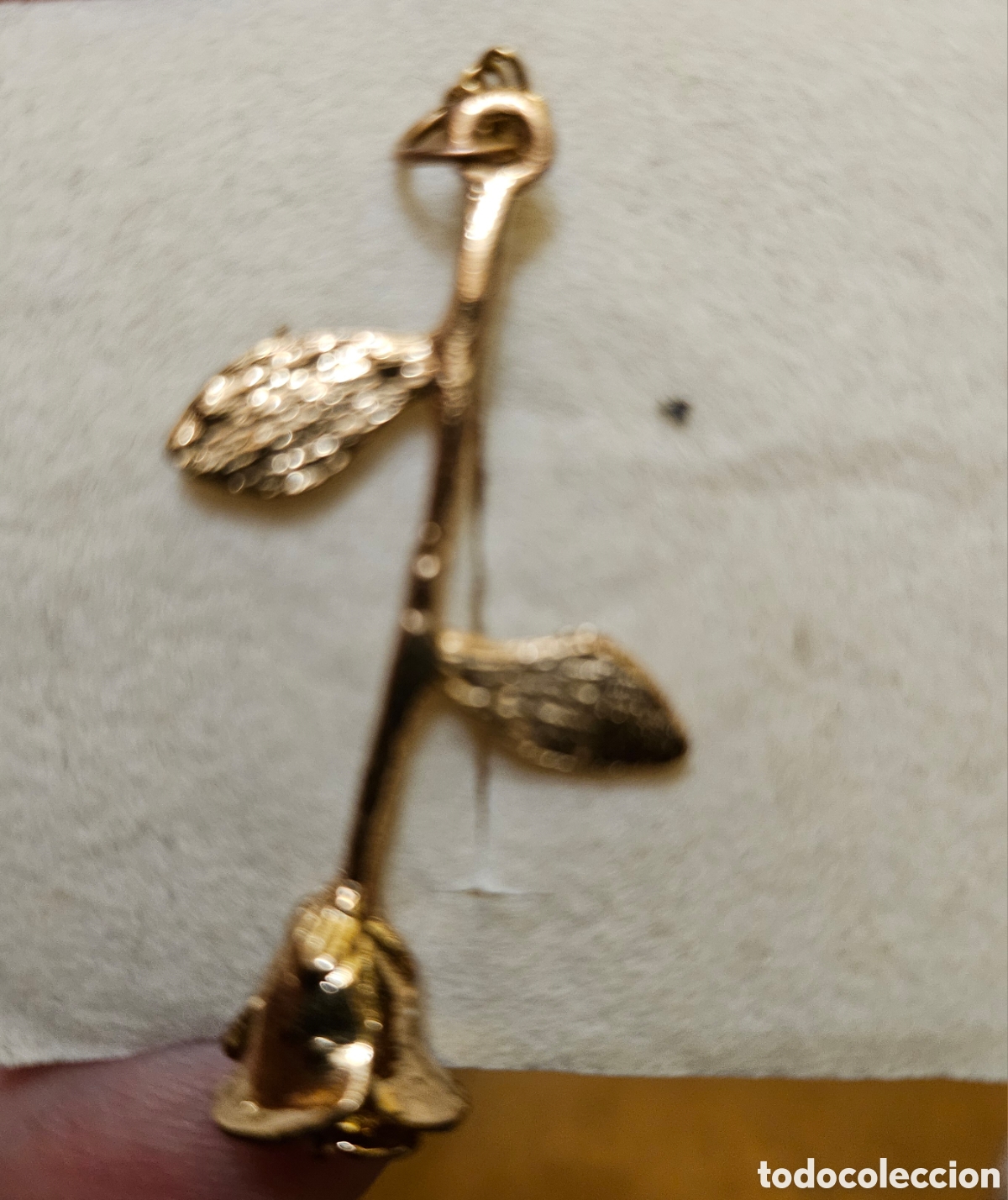 Joyeria: Colgante en forma de rosa - Foto 3