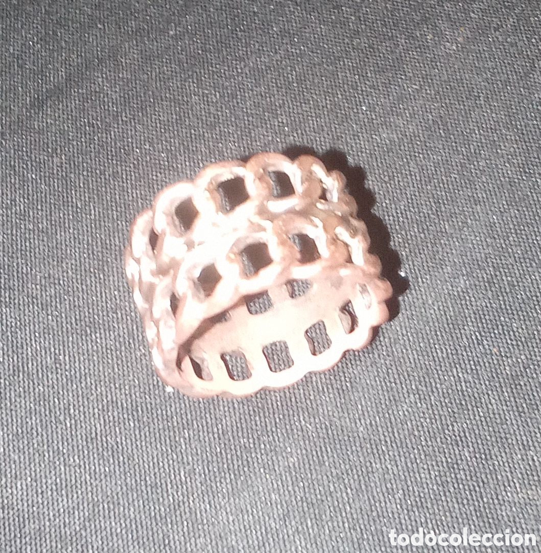 Joyeria: BONITO ANILLO EN FORMA DE CADENA - Foto 1