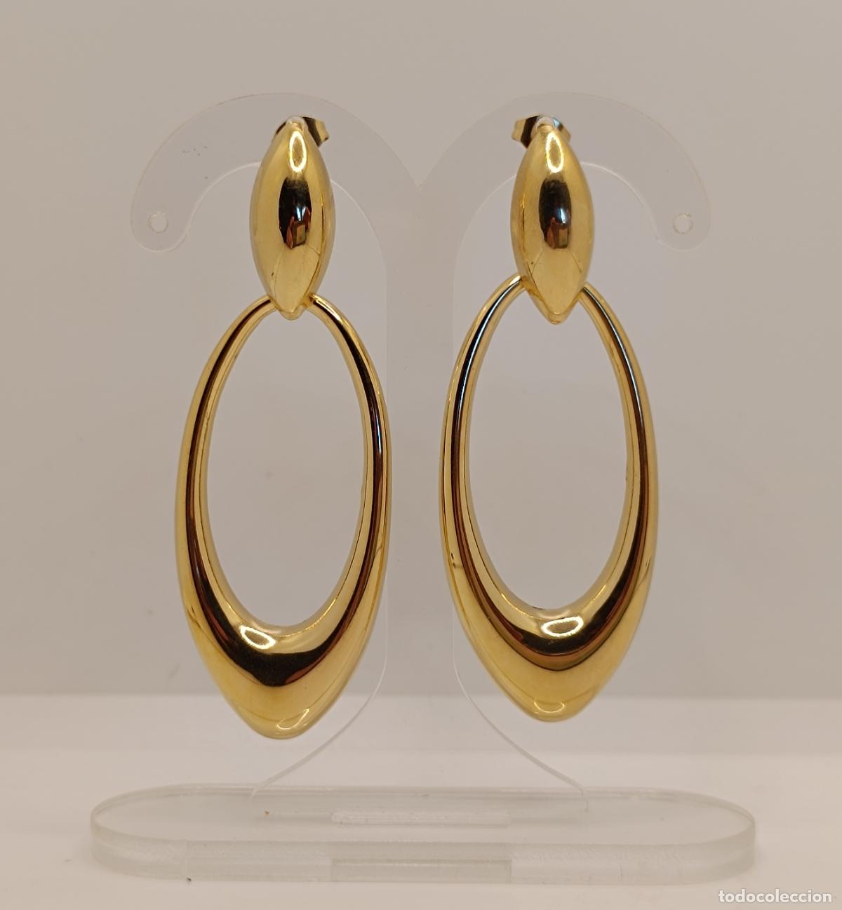 Joyeria: Excelentes pendientes largos de corte sofisticado chapados en oro de 18k. - Foto 1