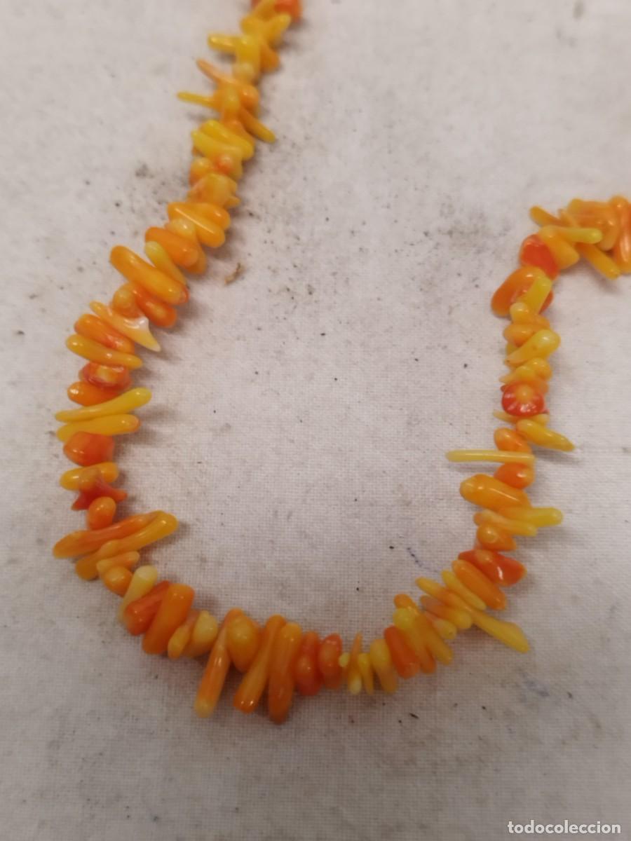 Joyeria: Dos collares de cuentas azules y naranjas. - Foto 6