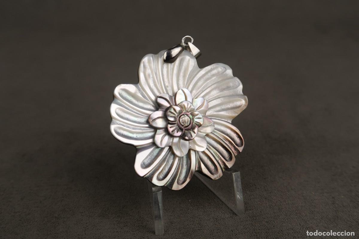 Joyeria: Antiguo Colgante de N&aacute;car - Foto 3