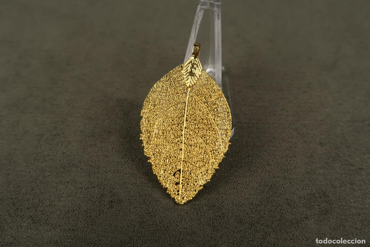 Joyeria: Antiguo Colgante forma de Hoja - Foto 1