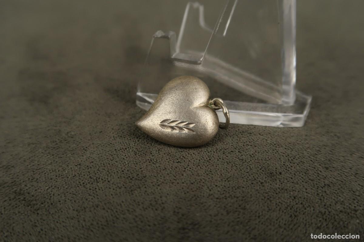 Joyeria: Antiguo Colgante de Plata forma de Corazon - Foto 5