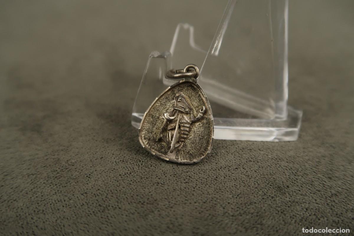 Joyeria: Antiguo Colgante de Plata - Foto 2