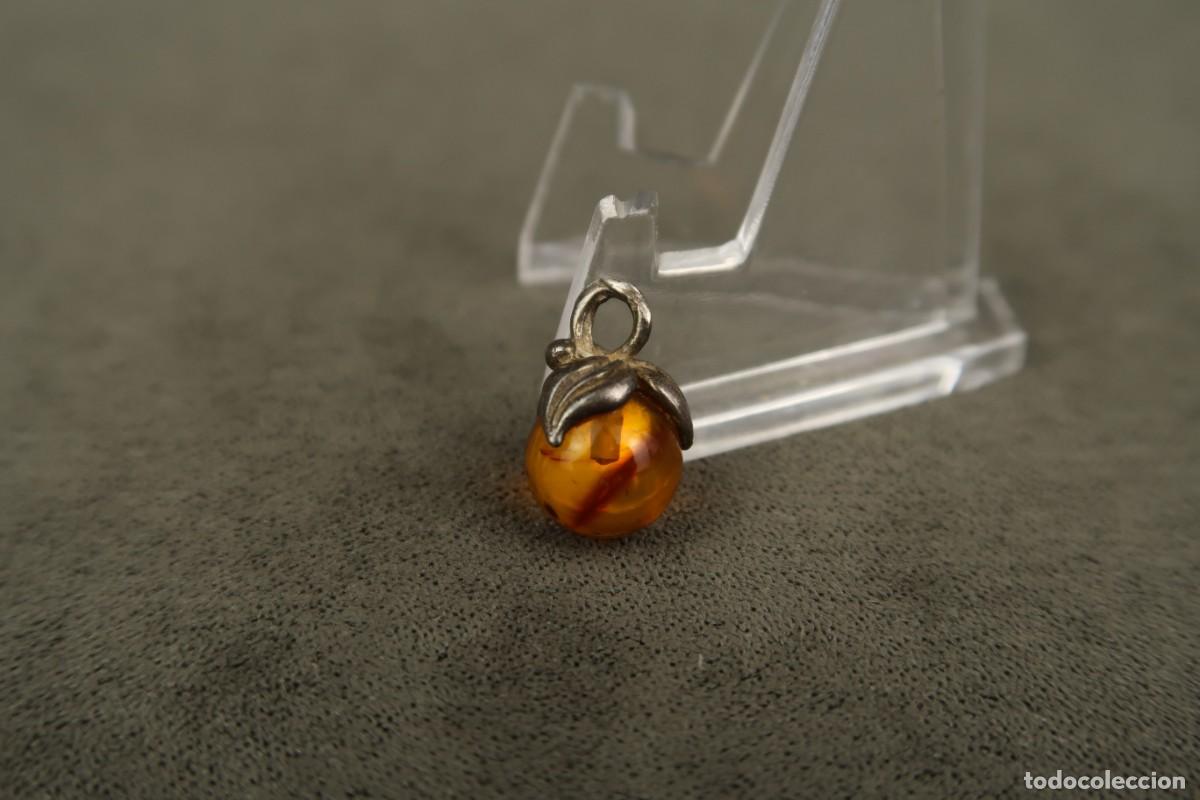Joyeria: Antiguo Colgante de Plata y &Aacute;mbar - Foto 2