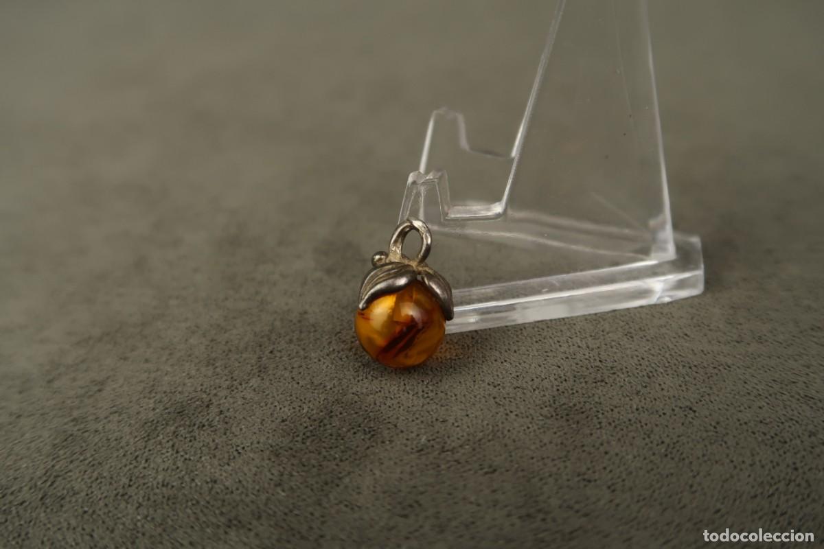 Joyeria: Antiguo Colgante de Plata y &Aacute;mbar - Foto 3