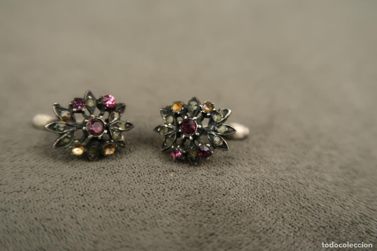 Joyeria: Antiguos Pendientes de Plata y Zafiros - Foto 3