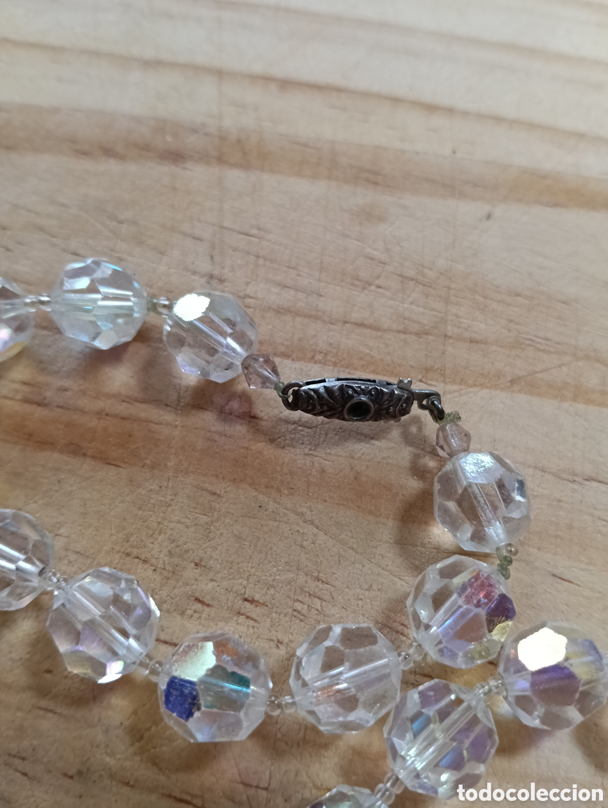 Joyeria: Antiguo collar transparente con cierre met&aacute;lico - Foto 2
