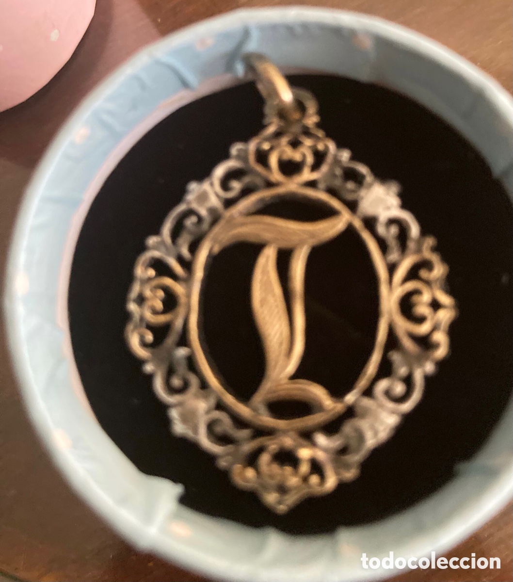 Joyeria: Colgante con la letra L - Foto 1