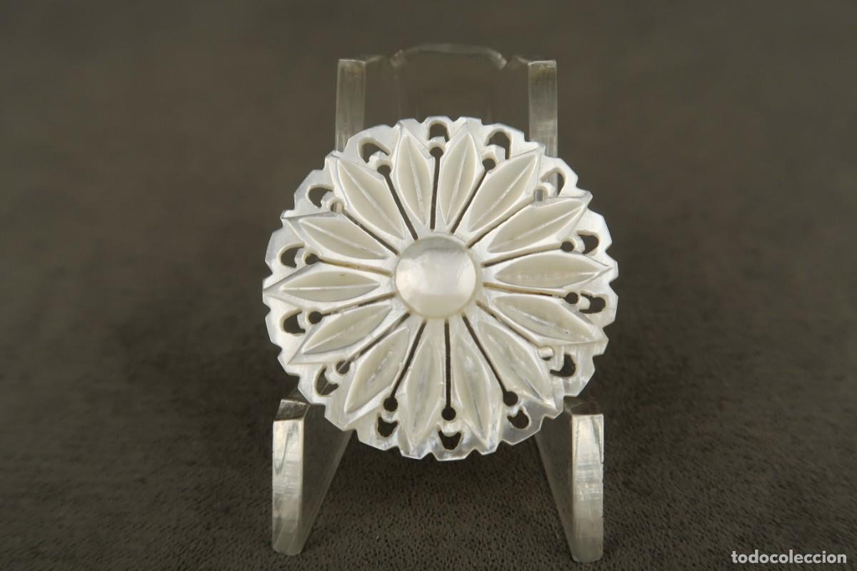 Joyeria: Antiguo Broche de N&aacute;car - Foto 2