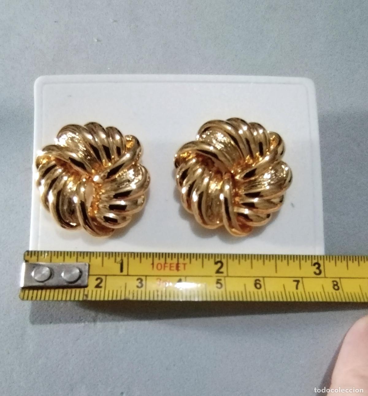 Joyeria: Pendientes dorados, cierre de clip. - Foto 3