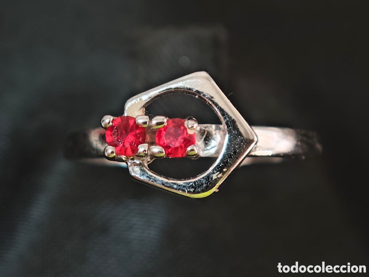 Joyeria: Anillo de plata de ley y circonitas Rojas nuevo - Foto 3