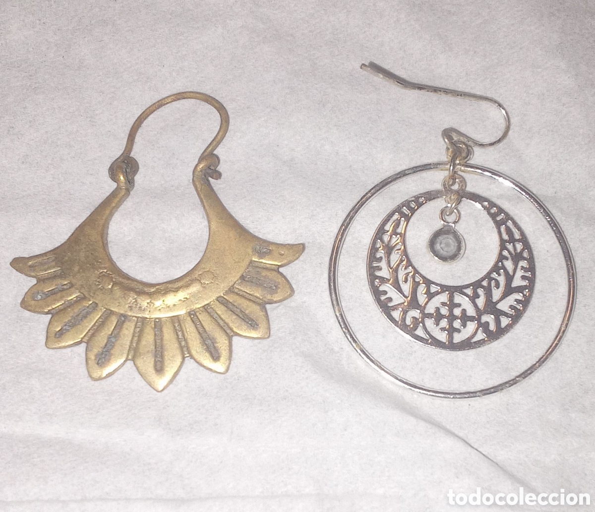 Joyeria: DOS PENDIENTES UNO CON UNA PIEDRA - Foto 1