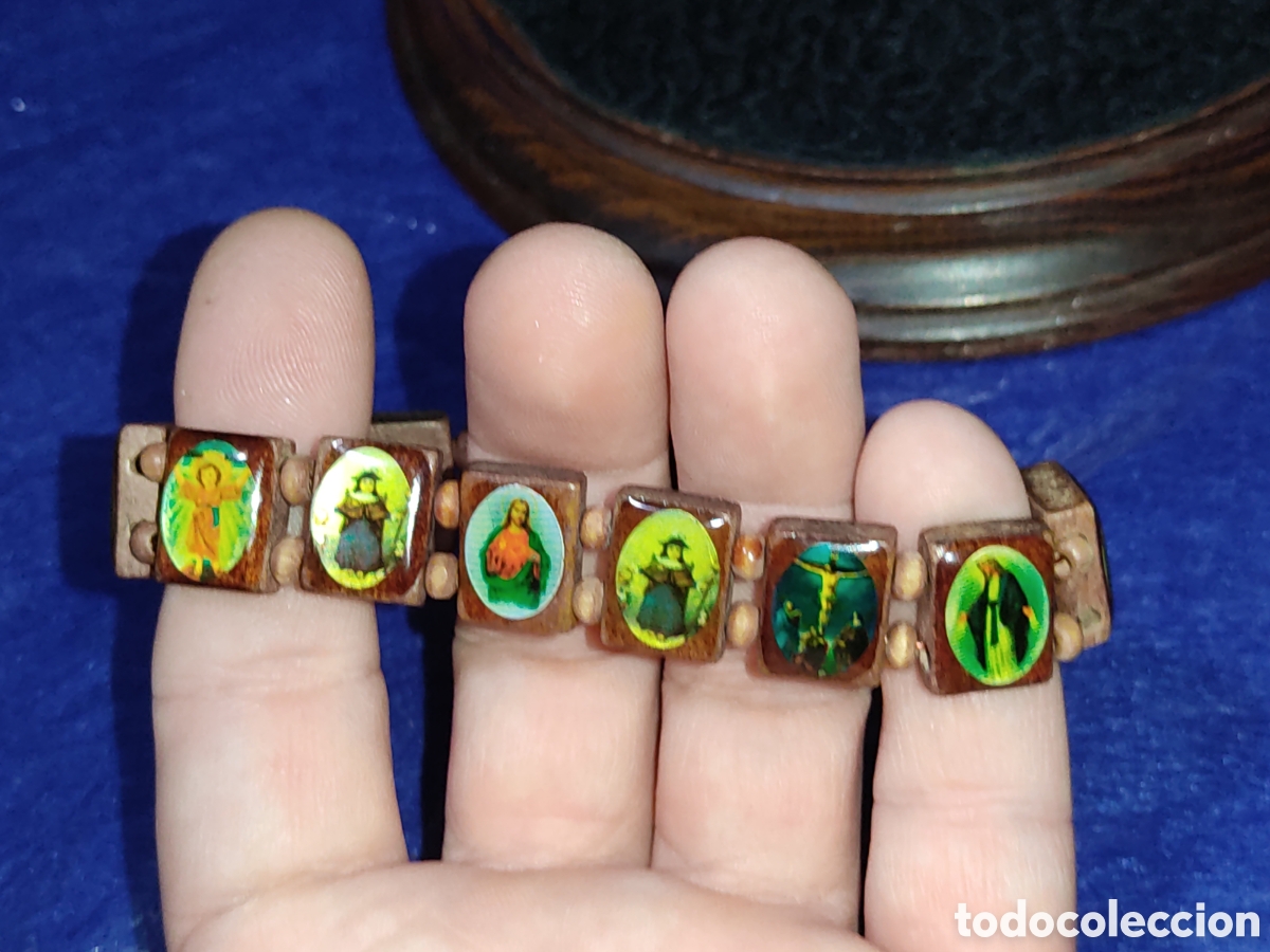 Joyeria: Pulsera religiosa de v&iacute;rgenes y santos de madera - Foto 7