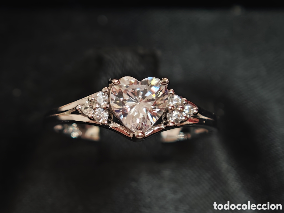 Joyeria: Precioso anillo de plata de ley en forma de coraz&oacute;n con circonitas - Foto 1