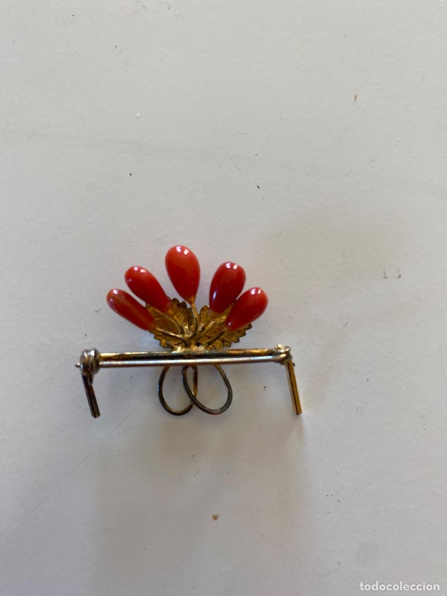 Joyeria: Broche plata dorada y corales - Foto 2