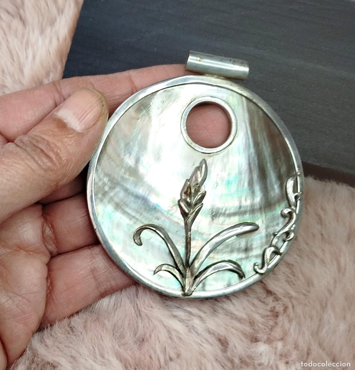 Joyeria: Colgante de plata y n&aacute;car - Foto 1