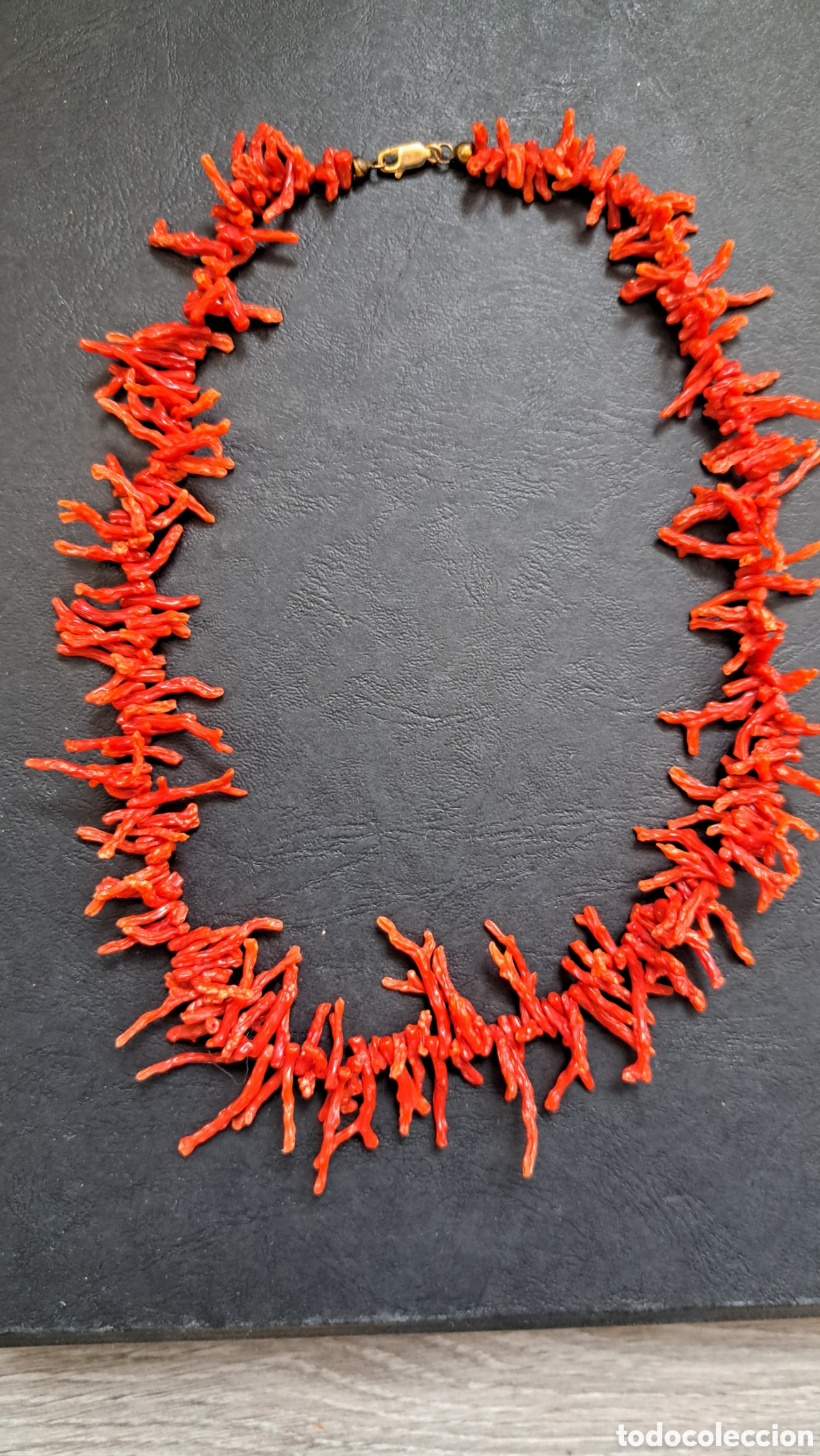 Joyeria: Espectacular collar de coral con broche dorado - Foto 2