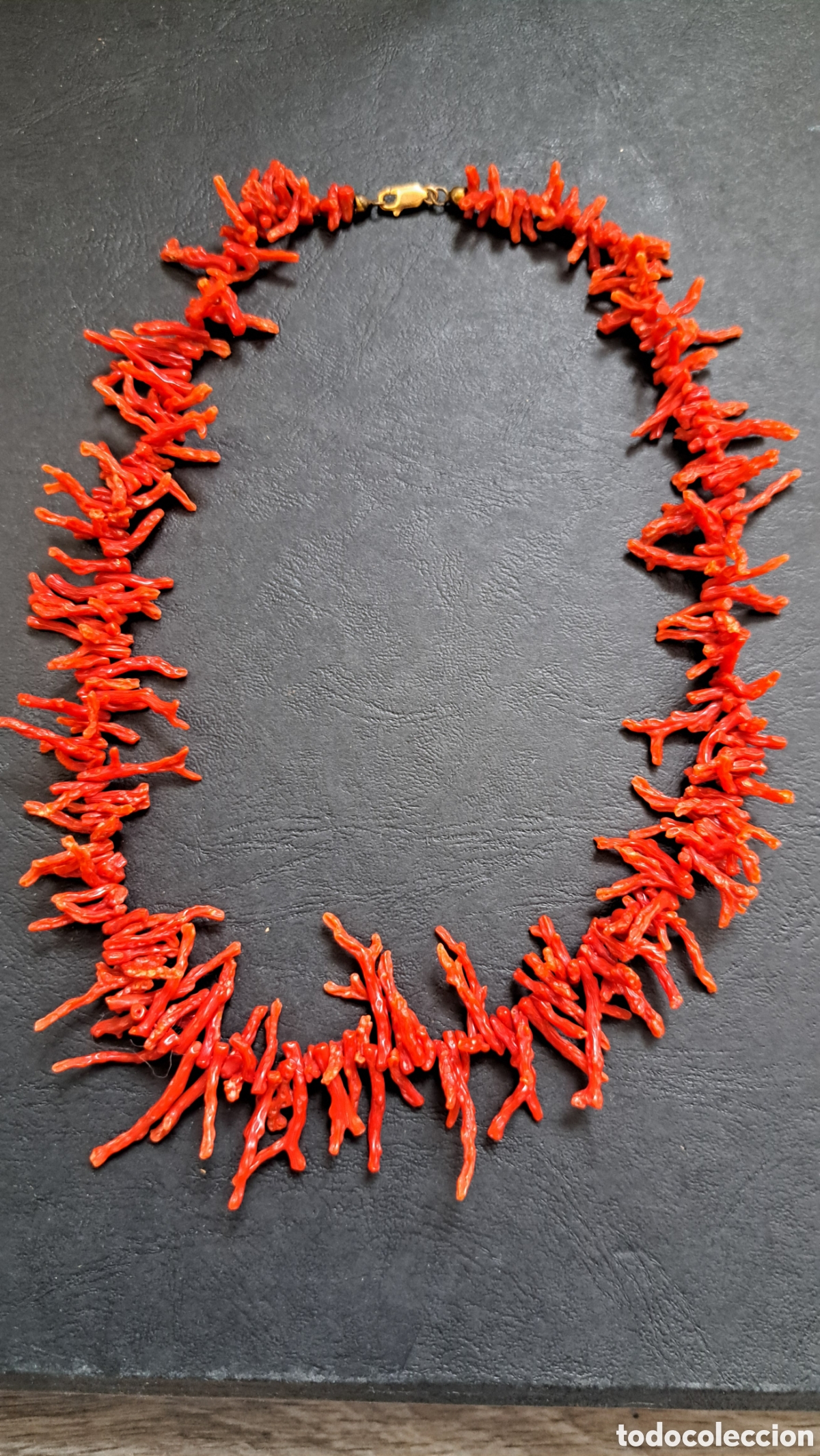 Joyeria: Espectacular collar de coral con broche dorado - Foto 6