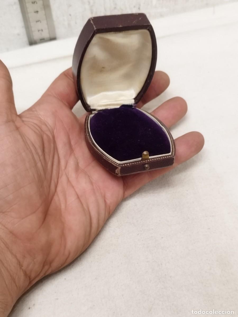 Joyeria: Antigua caja de joyer&iacute;a. - Foto 1
