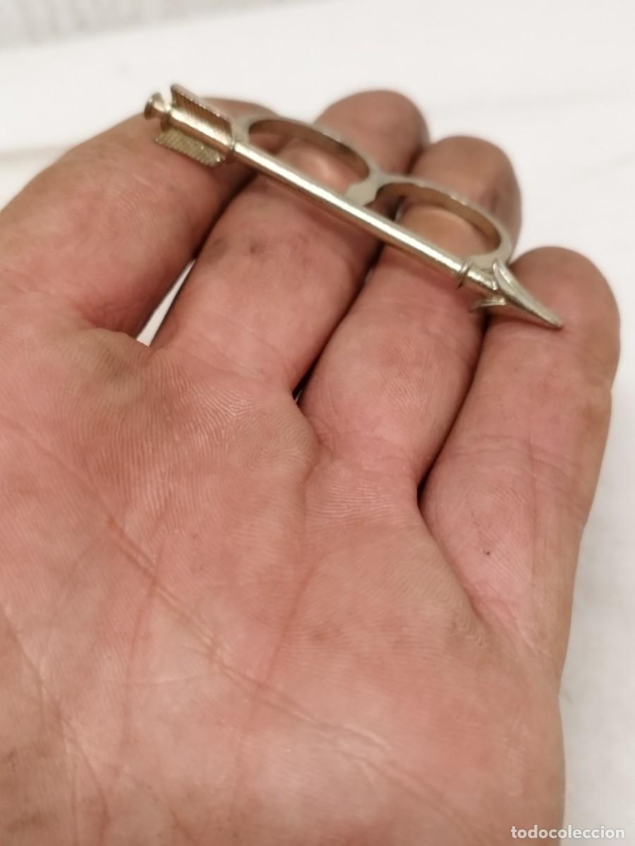 Joyeria: Anillo en forma de flecha, para dos dedos. Anillo grande. - Foto 1