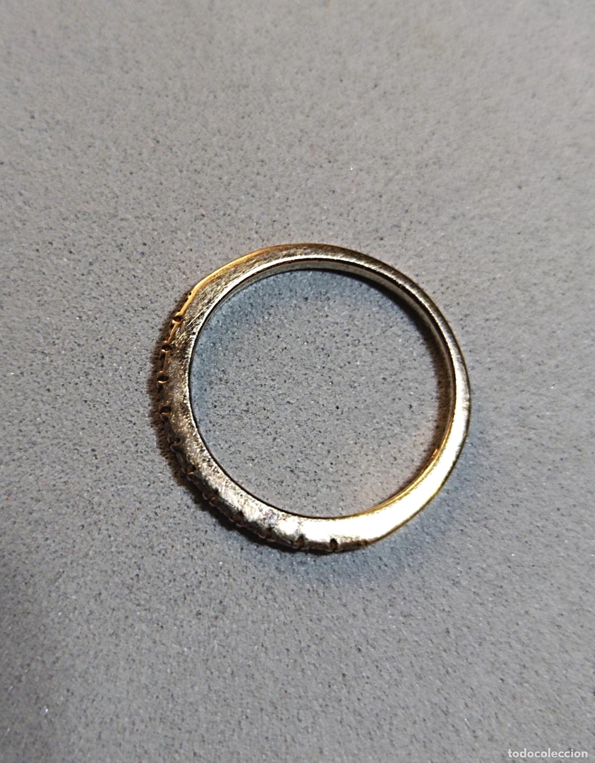 Joyeria: Anillo de plata de ley con circonitas. - Foto 2