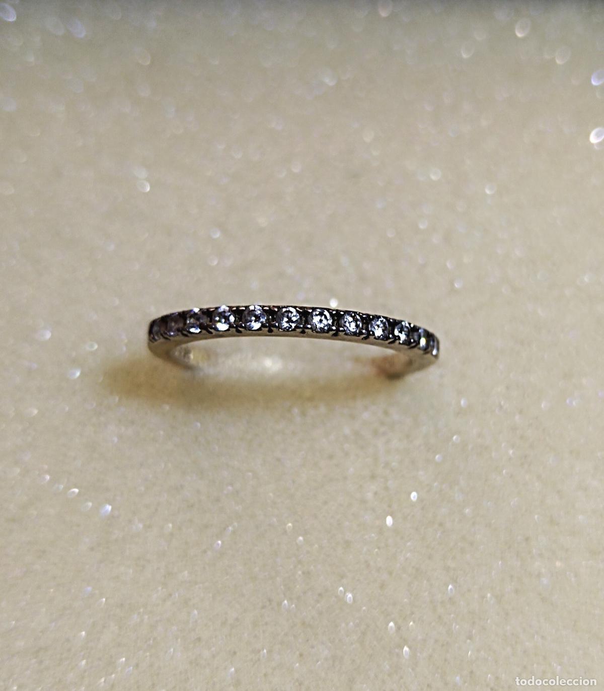 Joyeria: Anillo de plata de ley con circonitas. - Foto 6