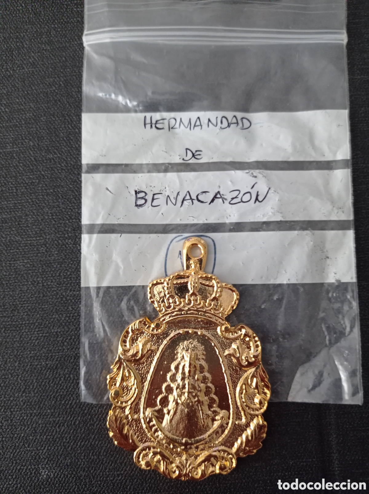 Joyeria: Medalla virgen del roc&iacute;o hermandad de Benacaz&oacute;n - Foto 3