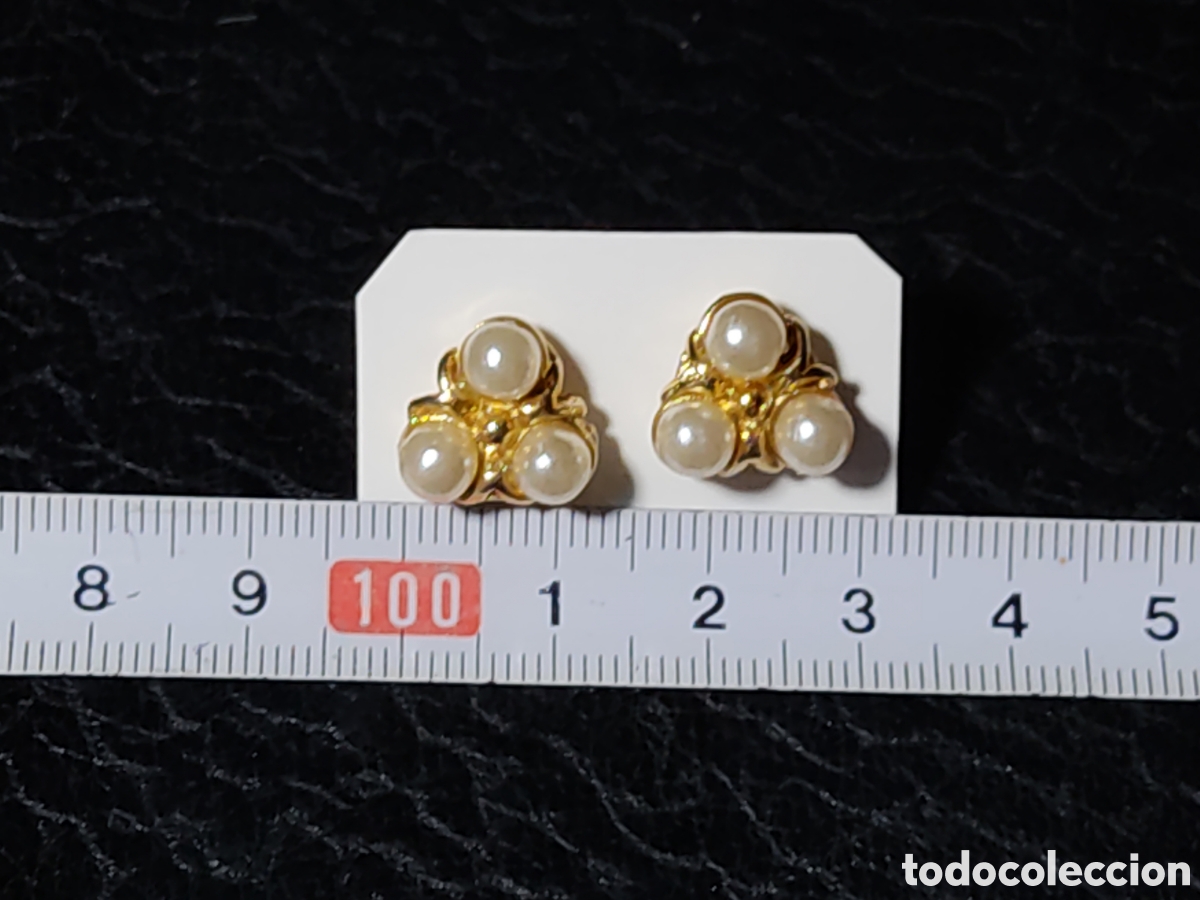 Joyeria: Pendientes con ba&ntilde;o de oro y perlas.A&ntilde;os 70. - Foto 2