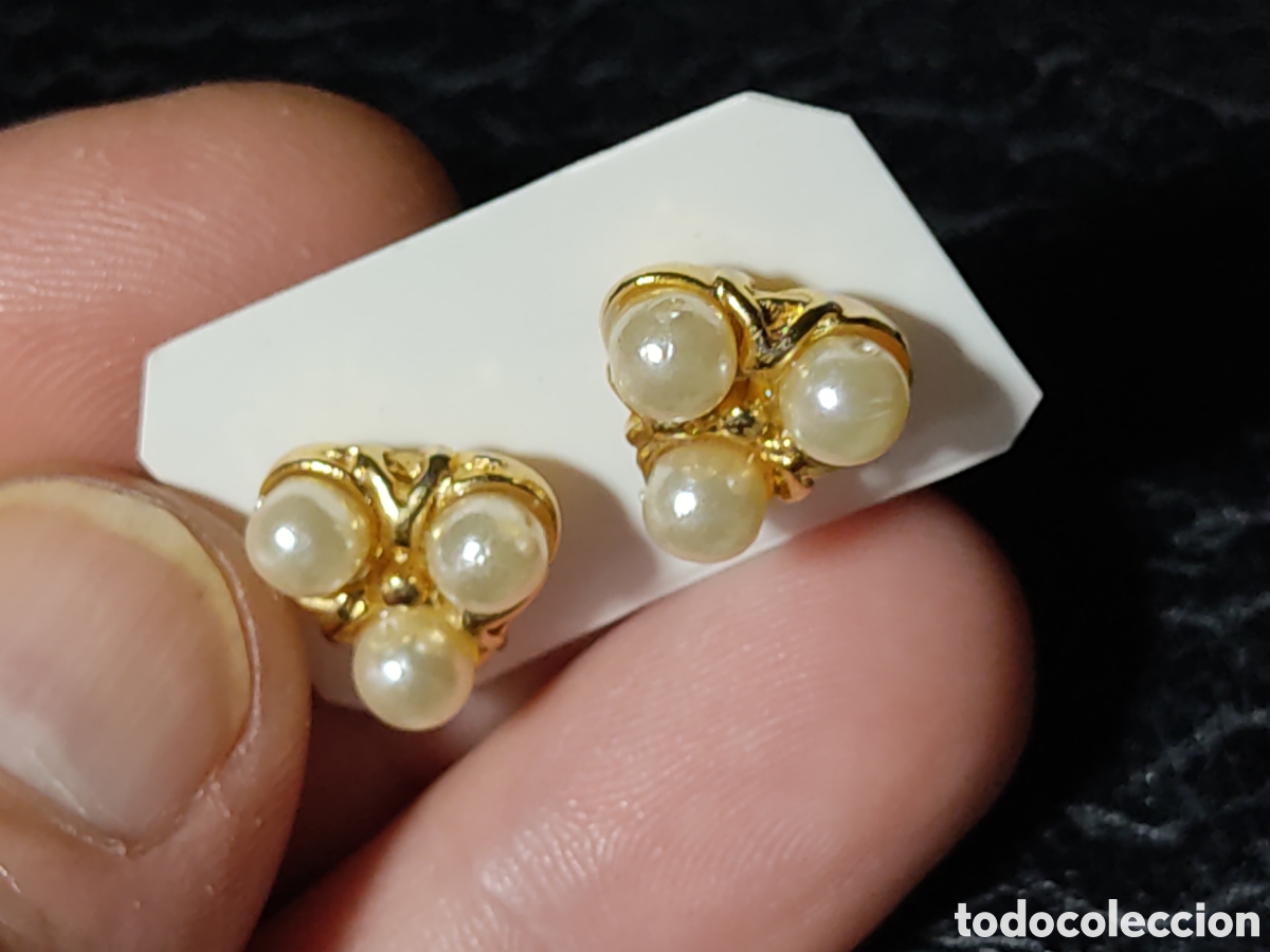 Joyeria: Pendientes con ba&ntilde;o de oro y perlas.A&ntilde;os 70. - Foto 3