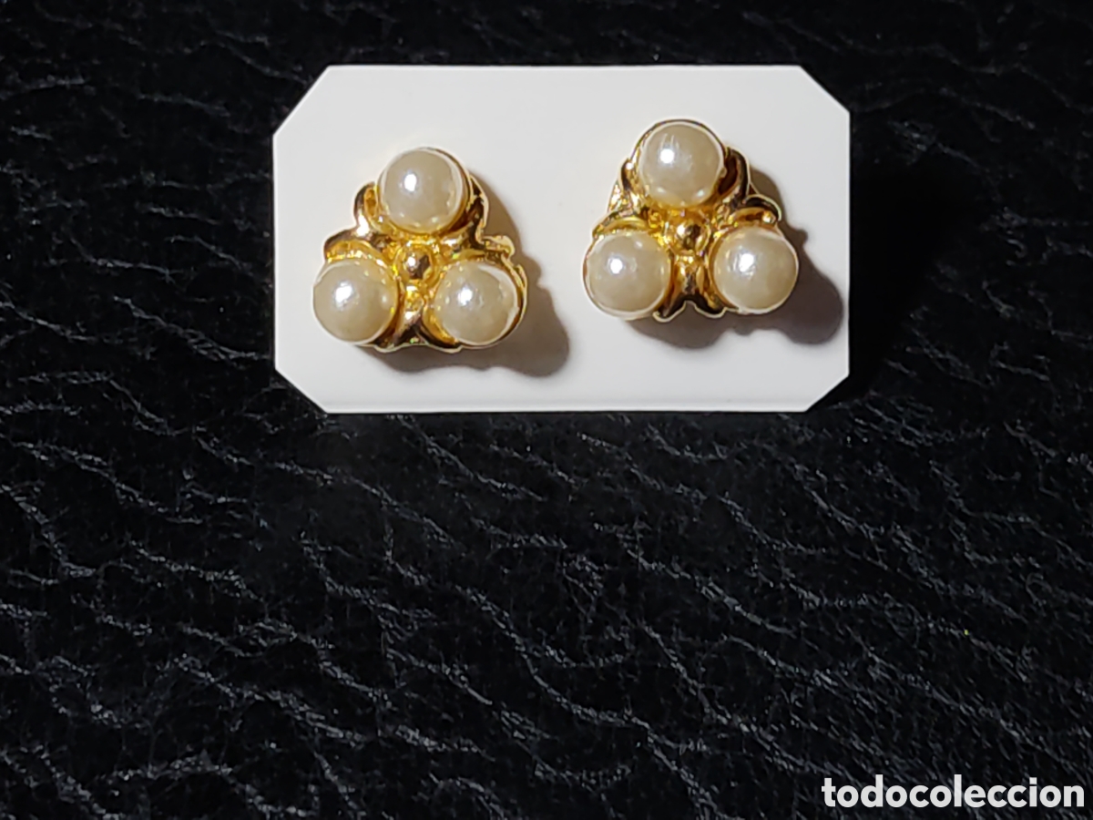 Joyeria: Pendientes con ba&ntilde;o de oro y perlas.A&ntilde;os 70. - Foto 1