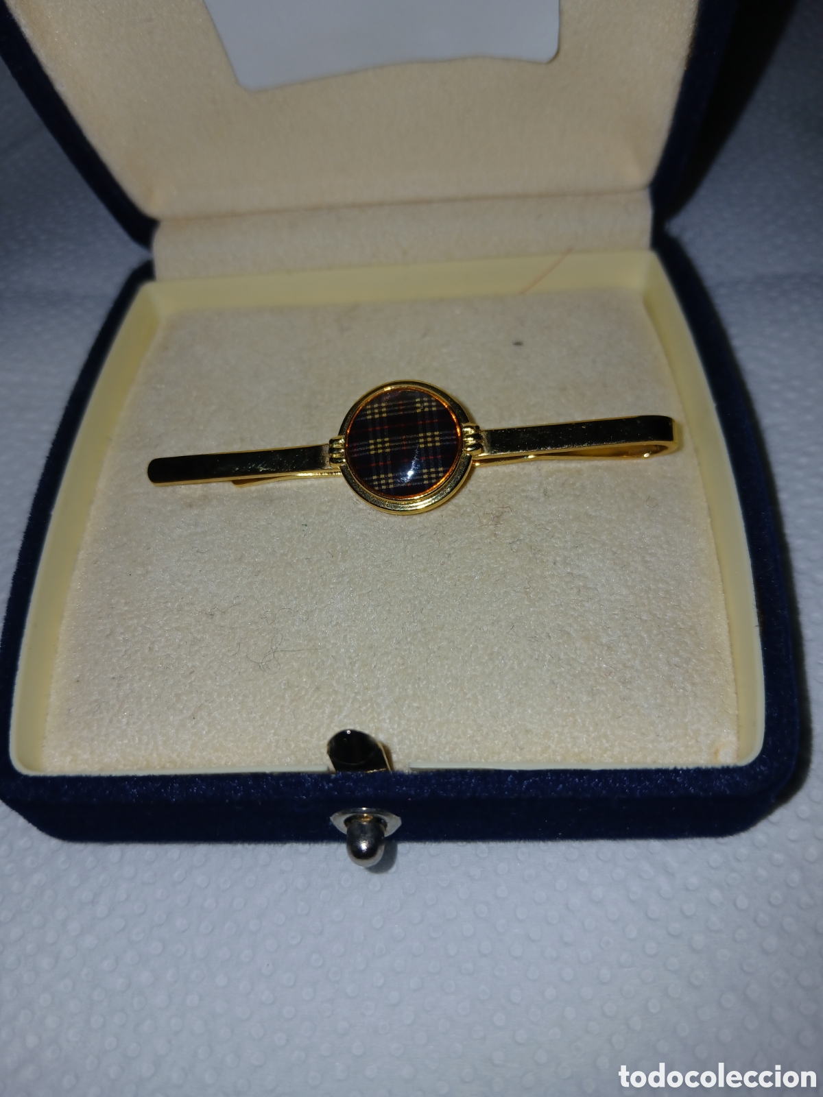 Joyeria: Burberry pisacorbatas. - Foto 2