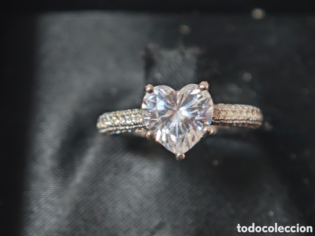 Joyeria: Precioso anillo en plato de ley con circonitas - Foto 3