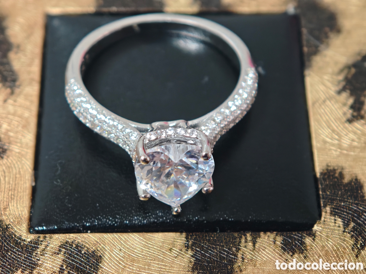 Joyeria: Precioso anillo en plato de ley con circonitas - Foto 6