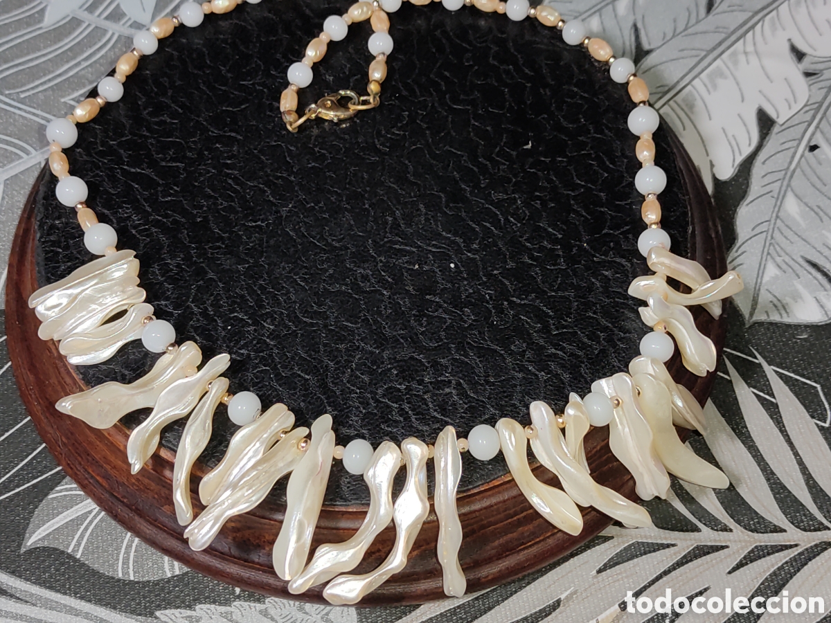 Joyeria: Collar de n&aacute;car y perlas de r&iacute;o.Vintage. - Foto 2