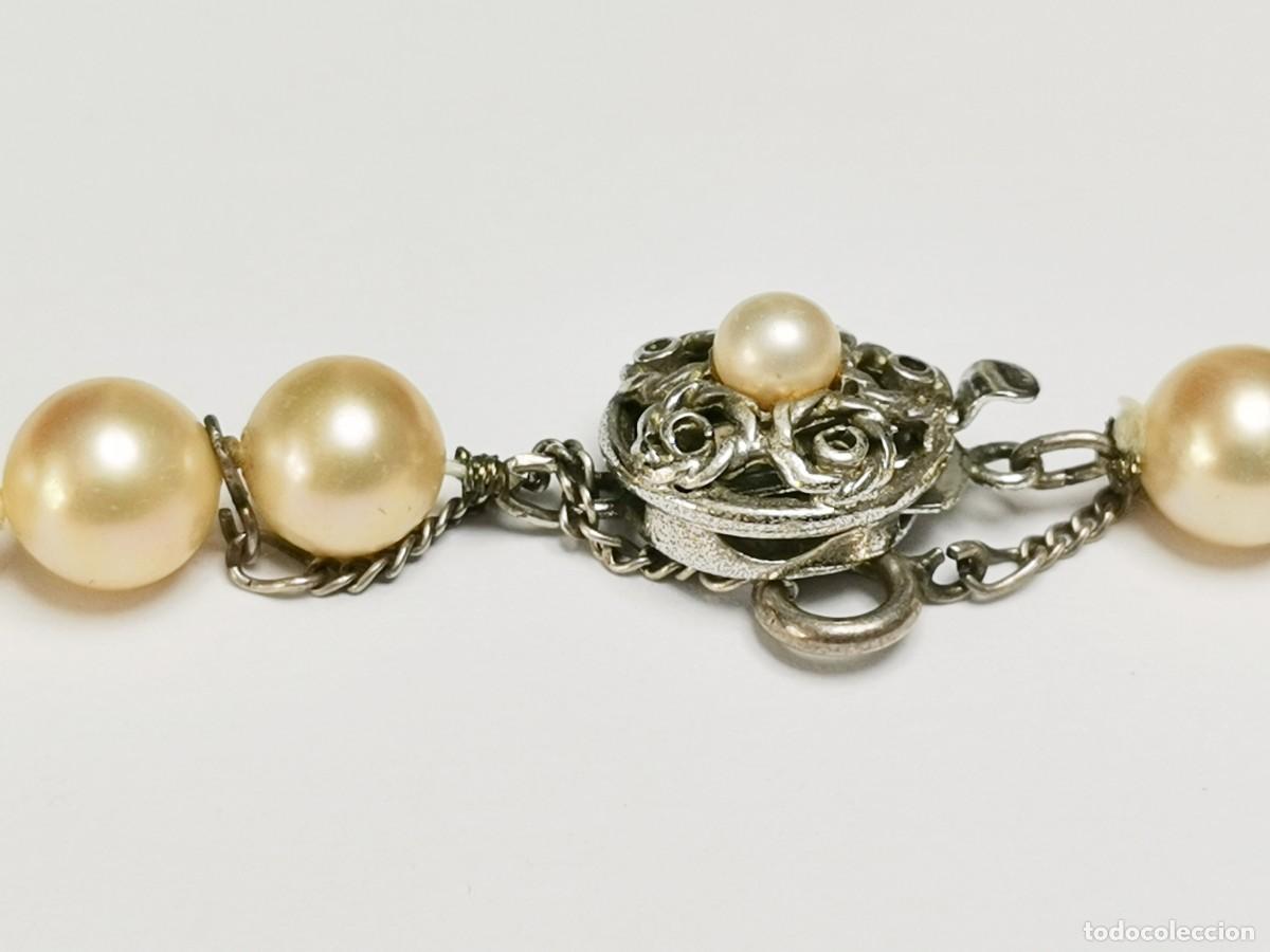 Joyeria: Gargantilla de perlas con cierre de plata. - Foto 2