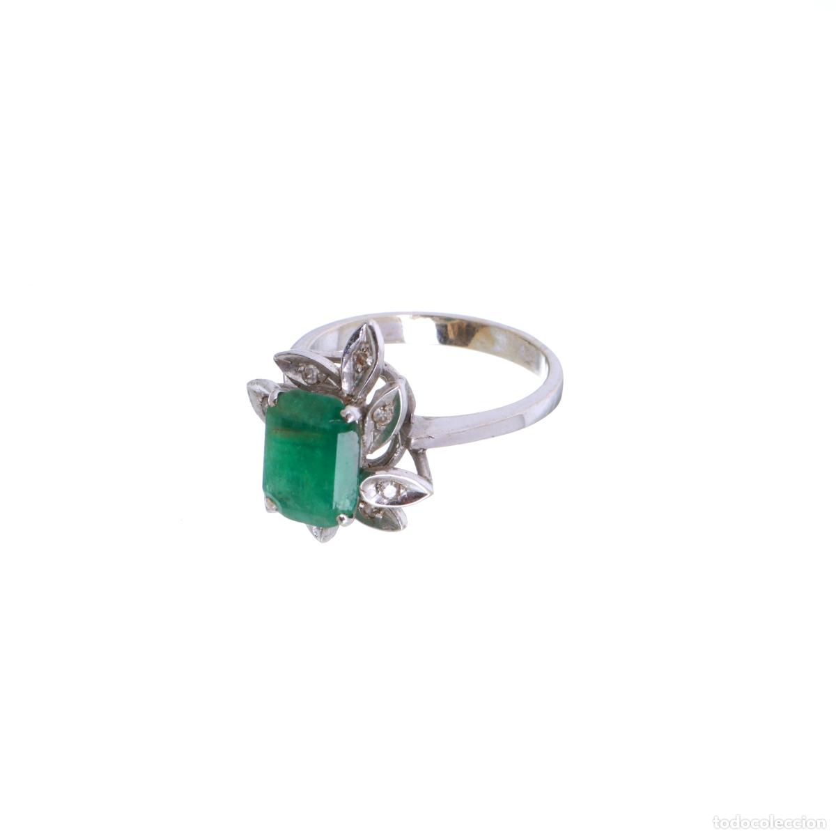 Joyeria: ANILLO DE ORO CON ESMERALDA - Foto 1
